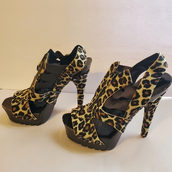 Donna Karen Pony hair animal print slingback sandals. Sz 39.5. - Picture 3 of 12